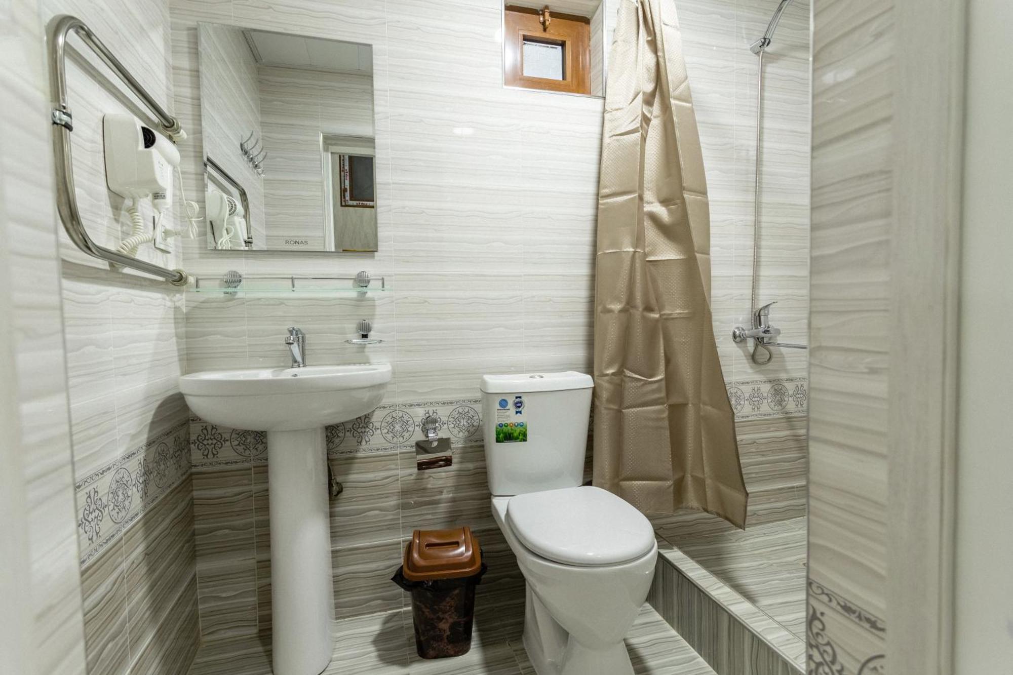 Osiyo Plaza Hotel 사마르칸트 외부 사진